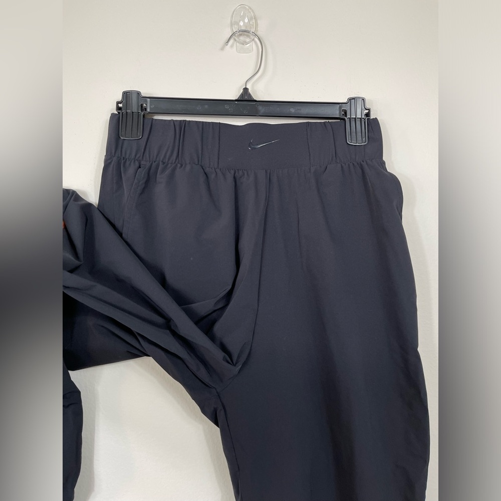 Nike Bliss Luxe Black High Rise Training Woven Jogger Pants Size S - Picture 6 of 14
